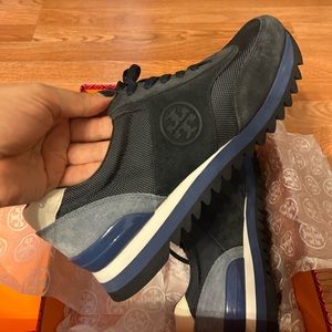 Tory Burch Sneaker